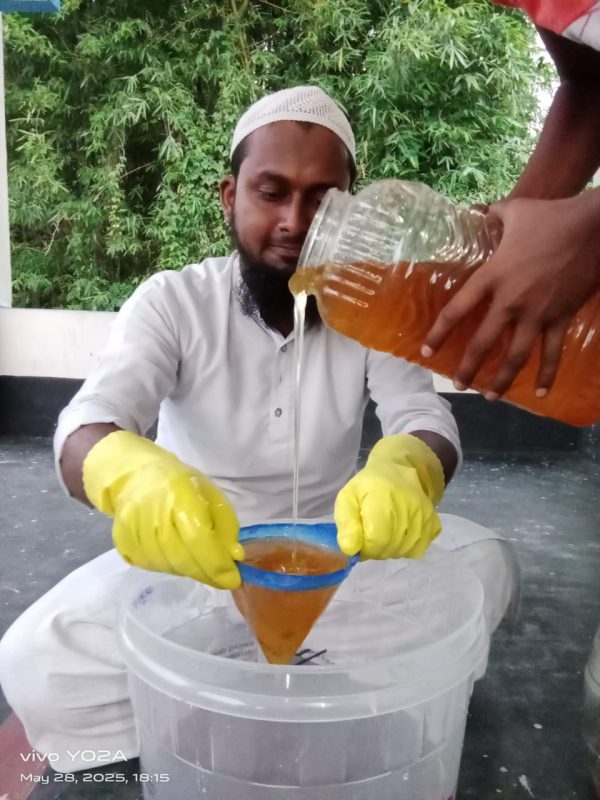 প্রাকৃতিক চাকের মধু - Image 4